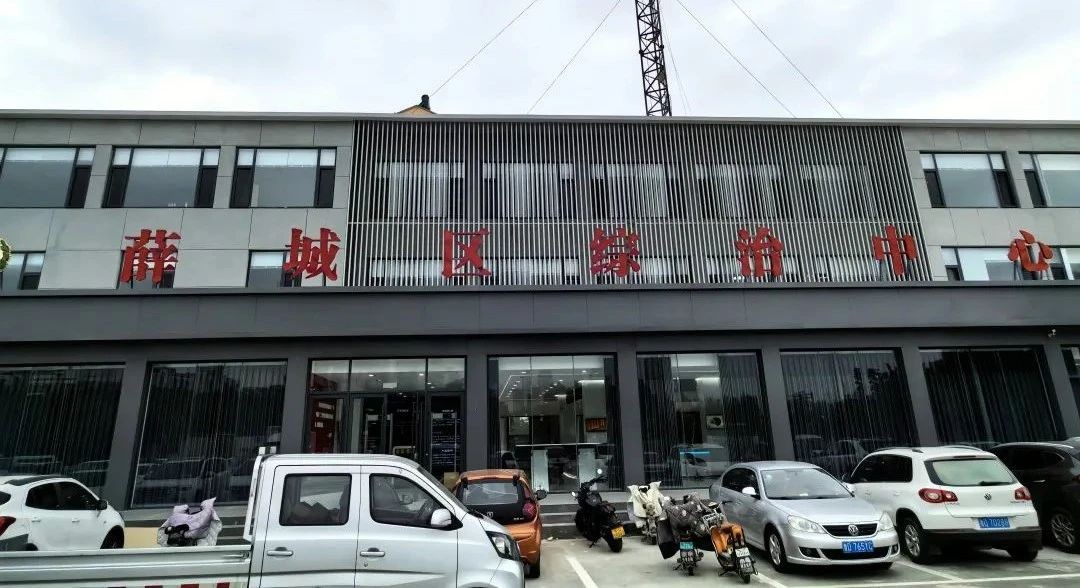 棗莊薛城區(qū)綜治中心小魚AI服務(wù)機(jī)器人，讓...